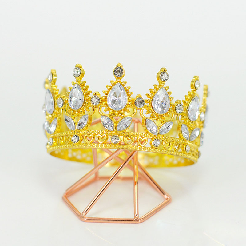 A3900 Gold + white Crown
